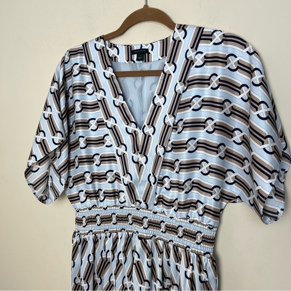 ANN TAYLOR Chain Print Midi Dress in Gray Smoke - Picture 4 of 9